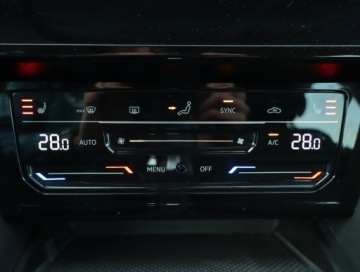 Volkswagen Passat B8 Variant Facelifting 1.5 TSI EVO 150KM 2021 VW Passat 1.5 TSI, Salon Polska, 1. Właściciel, zdjęcie 12