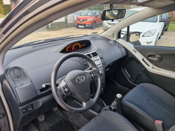 Toyota Yaris II Hatchback 5d 1.33 Dual VVT-i 101KM 2010 Toyota Yaris Sliczna salonowa 2010r 1.3B zarejestrowana 112tys km 100 bezw, zdjęcie 14