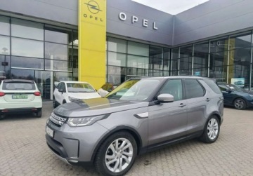 Land Rover Discovery V Terenowy 2.0 Si4 300KM 2020 Land Rover Discovery Salon Polska. 7 miejsc 2.0 Benzyna 300KM