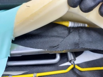 СПИНКА СИДЕНИЯ ЛЕВАЯ ПЕРЕДНЯЯ KIA STONIC 17- EU