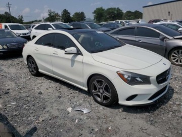 Mercedes CLA C117 2017 Mercedes-Benz CLA 250 2017 2.0l 2.0 Benzyna 208KM, zdjęcie 4
