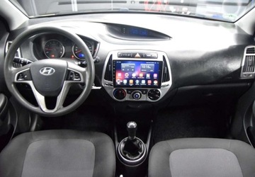 Hyundai i20 I Hatchback 5d Facelifting 1.2 DOHC 85KM 2012 Hyundai i20 Nawigacja_Klimatyzacja_5drzwi_ 1.2 Benzyna 85KM, zdjęcie 4