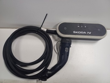 ŁADOWARKA STACJA SIECIOWA SKODA ENYAQ