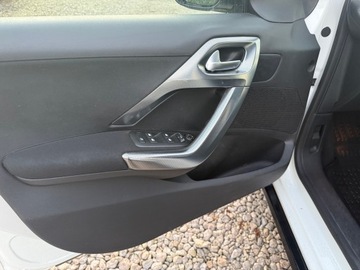 Peugeot 2008 I SUV Facelifting 1.2 PureTech 110KM 2019 PEUGEOT 2008 SALON POLSKA!AUTOMAT !Panorama Alu 17 Skóra Navi, zdjęcie 28