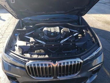 BMW X7 2021 BMW X7 M50I 2021 4.4l 4.4 Benzyna 523KM, zdjęcie 6