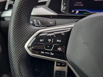 Volkswagen Arteon Fastback Facelifting 2.0 TDI 200KM 2023 Volkswagen Arteon Faktura23 ACC DCC Navi Kessy Podgrz.Fotele tylprzod Masa, zdjęcie 14