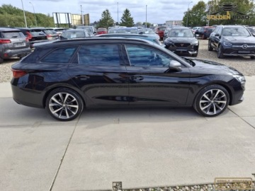 Seat Leon IV Sportstourer 2.0 TDI CR 150KM 2022 Seat Leon 2,0 tdi 150 KM DSG FR panorama navi virtual led alu zarejestrowa, zdjęcie 4