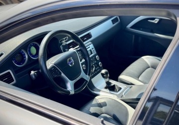 Volvo V70 III Kombi 2.5 T 231KM 2010 Volvo V70 2.5T 231KM Rdesing Skory BiXenon PDC Summum climatronic 2.5, zdjęcie 16