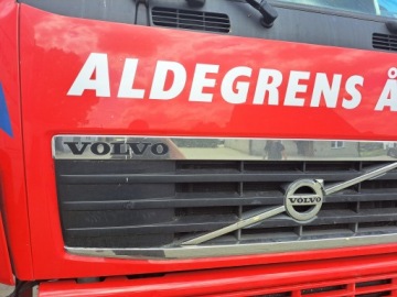 ПЕРЕДНИЙ МЕТАЛЛИЧЕСКИЙ КАПОТ ПЕРЕДНИЙ МАНЕКЕН VOLVO FH 13 FH 16 LIFT