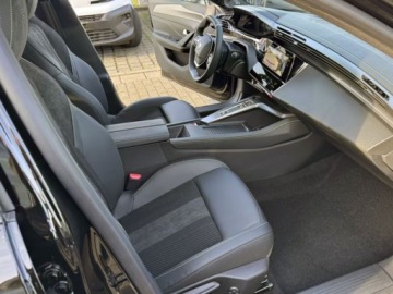 Peugeot 308 III SW 1.5 BlueHDi 130KM 2025 Od ręki - GT EAT8 1.5 BlueHDi 130KM / Pakiet Bezpieczeństwo, zdjęcie 4