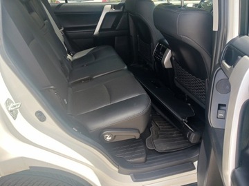 Toyota Land Cruiser VII Terenowy 3d 2.8 D-4D 177KM 2020 Toyota Land Cruiser LC 2.8 D-4D Invincible VI (201, zdjęcie 10