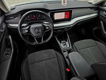 Skoda Octavia IV Liftback 1.5 TSI EVO 150KM 2023 Skoda Octavia Skoda Octavia 1.5TSI e-Tec 150km FV23 DSG Style Pakiet Selec, zdjęcie 24