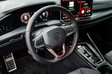 Volkswagen Golf VIII GTI Facelifting 2.0 TSI 265KM 2026 Volkswagen Golf GTI 2.0 TSI 265 KM DSG, zdjęcie 18