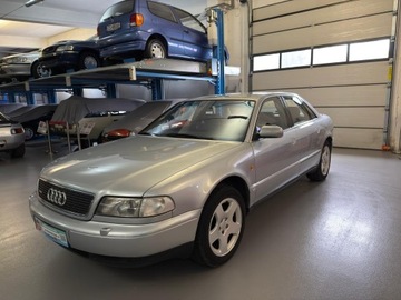 Audi A8 D2 Sedan 3.7 quattro 230KM 1997 Audi A8 (D2) 3.7 V8 Quattro - 1997 Elegancja, moc i niemiecka precyzja, zdjęcie 30