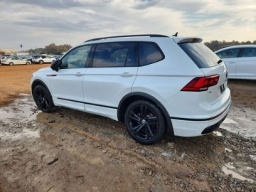 Volkswagen Tiguan III 2024 Volkswagen Tiguan 2024r., Se R-line Black, 2L, od ubezpieczalni 2.0 Benzyna, zdjęcie 2
