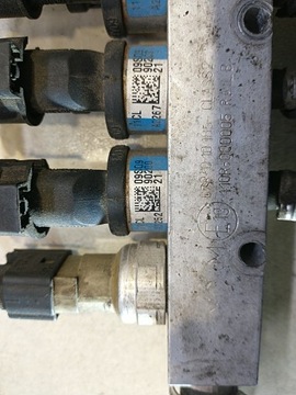 РЕЙКА ВПРЫСКА CORSA C 1.0 67R010185