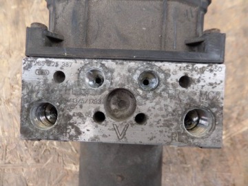 Насос ABS Toyota Avensis T25 тормозной esp Corolla