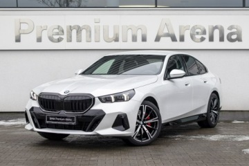 BMW Seria 5 G90-91 Touring 2.0 520d 197KM 2025 BMW 520 xDrive Limuzyna - Dostępny od ręki!, zdjęcie 2