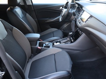 Opel 2020 Opel Grandland 1.2 Turbo, Salon Polska, zdjęcie 8