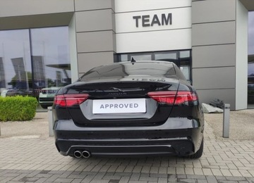 Jaguar XE Sedan Facelifting 2.0 204KM 2024 Jaguar XE Jaguar XE 2.0D I4 204 PS RWD Auto R-Dynamic SE 2.0 Diesel 204KM, zdjęcie 9