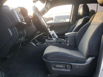 Toyota Tacoma II 2022 Toyota Tacoma Duble cab, V6, od ubezpieczalni 3.5 Benzyna 278KM, zdjęcie 6