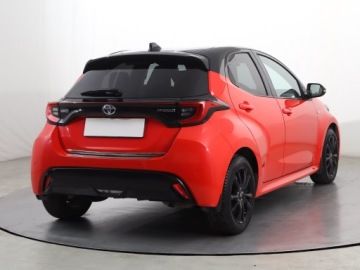 Toyota Yaris IV Hatchback 1.5 Hybrid Dynamic Force 116KM 2020 Toyota Yaris 1.5 VVT-i Hybrid, Salon Polska, zdjęcie 4