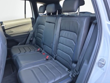 Volkswagen Tiguan II SUV R 2.0 TSI 320KM 2022 Volkswagen Tiguan R4motion Skora Harman Pamiec foteli Panorama 2.0, zdjęcie 30