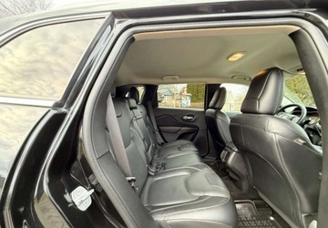 Jeep Cherokee V Terenowy 2.0 MJD 170KM 2014 Jeep Cherokee Jeep Cherokee 2.0 MJD Active Drive I Limited 2.0 Diesel 170KM, zdjęcie 30