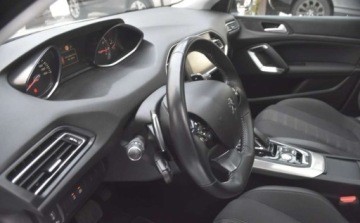 Peugeot 2018 Peugeot 308 Peugeot 308 PureTech 130 GPF EAT8 Stop amp Start Allure Pack, zdjęcie 16