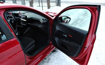 Peugeot 208 II e-208 Elektryczny 136KM 2021 Peugeot 208 e 208 Apple car Android auto Asystent pasa ruchu 136KM, zdjęcie 16