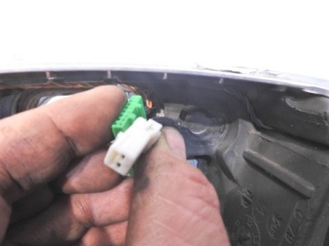 РУЛЕВОЕ КОЛЕСО VOLVO V70 III P31271093