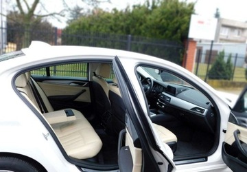 BMW Seria 5 G30-G31 Limuzyna 520d 190KM 2019 BMW Seria 5 z Gwarancja Bezwypadkowa Model 2020r 2.0 Diesel 190KM, zdjęcie 5