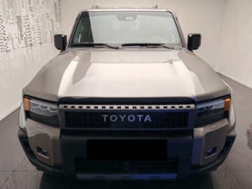 Toyota Land Cruiser VII Terenowy 5d 2.8 D-4D 204KM 2025 Od ręki - Executive 2.8 MHEV 205KM | Dach panoramiczny!, zdjęcie 1