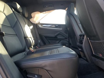 Porsche Cayenne III 2024 Porsche Cayenne Coupe 2024 3.0l 3.0 Benzyna 348KM, zdjęcie 2