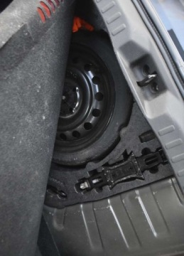 Nissan Micra III Hatchback 5d 1.2 i 16V 65KM 2010 Nissan Micra Nissan Micra 1.2 Visia ACCD 1.2 Benzyna 65KM, zdjęcie 9