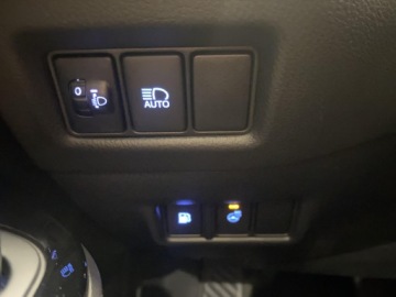 Toyota C-HR I Crossover Facelifting 2.0 Hybrid Dynamic Force 184KM 2020 Toyota C-HR 2.0 Hybrid Style Toyota C-HR 2.0 Style, zdjęcie 17