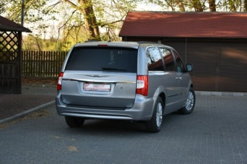Chrysler Town &amp; Country V 2014 Chrysler Town &amp; Country S 3.6 V6 292KM 2014r., zdjęcie 5