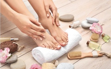 Кремобаза 50% + СИЛИКОНОВЫЕ НОСКИ ДЛЯ ТРЕСКОВАННЫХ ТВЕРДЫХ ПЯТОК