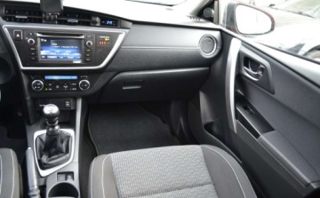 Toyota Auris II Touring Sports 1.3 Dual VVT-i 100 99KM 2014 Toyota Auris 1.3 - Niski przebieg - kamera cofania - climatronic - Oplacony, zdjęcie 30