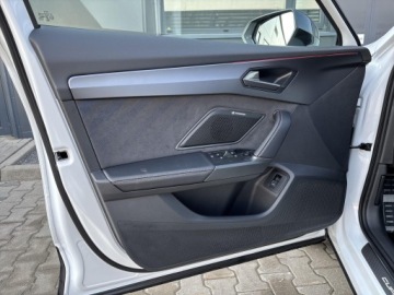 Cupra Formentor Crossover 1.5 TSI 150KM 2026 Cupra Formentor 1.5 eTSI 150 KM 7-biegowa automaty, zdjęcie 9