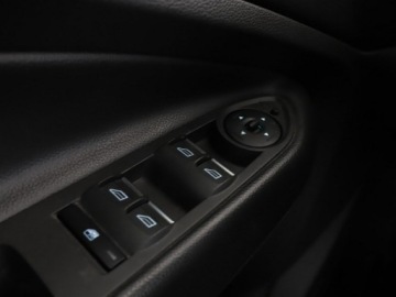 Ford Kuga II SUV Facelifting 1.5 EcoBoost 150KM 2019 Ford Kuga navi skóra/alcantara klima auto grzane, zdjęcie 32