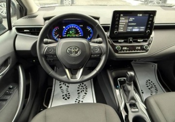 Toyota Corolla XII Sedan 1.8 Hybrid 122KM 2019 Toyota Corolla Style Tech, Salon Polska. Czujniki Kamera, Serwis ASO 1.8, zdjęcie 4