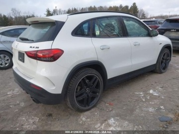 Mercedes GLA II 2022 Mercedes-Benz GLA amg 35, 2022r., 4x4, 2.0L 2.0 Benzyna 302KM, zdjęcie 2