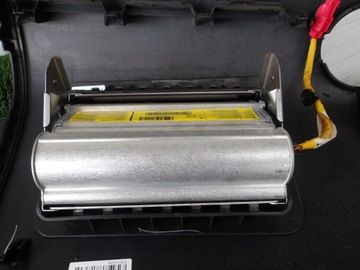 COLT Z30 FACELIFT 09-12 AIRBAG ULOŽENÍ NAPÍNÁKY PÁSY