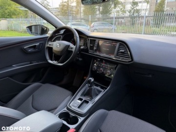 Seat Leon III Hatchback Facelifting 1.5 EcoTSI 130KM 2018 Seat Leon Seat Leon 1.5 EcoTSI Evo FR SampS 1.5 Benzyna 131KM, zdjęcie 16