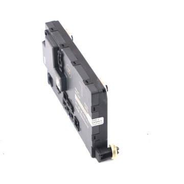 MERCEDES C219 MODUL ŘÍZENÍ DVEŘE LEVÝ PŘEDNÍ A2198200326