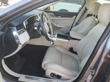 Jaguar XF II 2021 Jaguar XF SE 2021 2.0L 2.0 Benzyna 246KM, zdjęcie 7