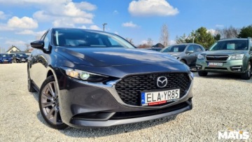 Mazda 3 IV Sedan 2.0 Skyactiv-G 122KM 2019 Mazda 3 2.0BENZ manual Navi kamera head up podgrz kierownica 2.0 Benzyna, zdjęcie 39