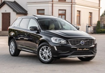 Volvo XC60 I SUV Facelifting 2.0 D4 DRIVE-E 190KM 2015 Volvo XC 60 D4 190KM SUMMUM Xenon Skora Navi Virtual Panorama El.Klapa Ful