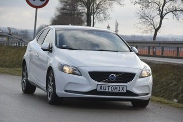 Volvo V40 II Hatchback 1.6 D2 115KM 2015 Volvo V40 1.6HDI Ocean Race nawi doinwestowany, zdjęcie 13